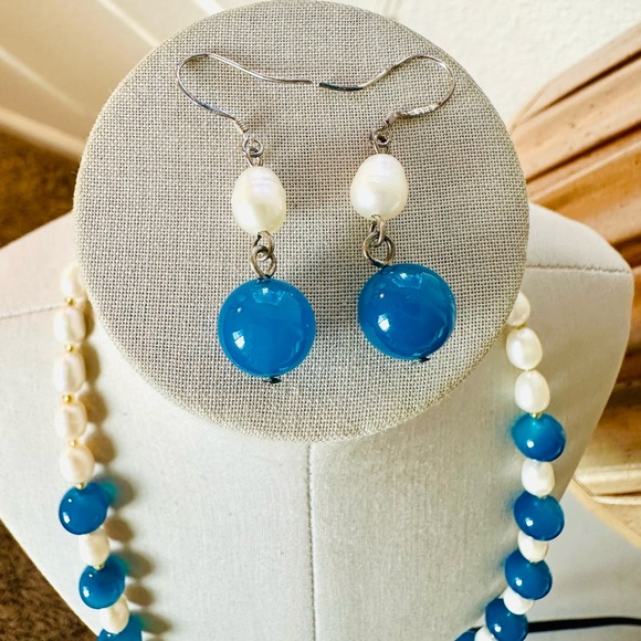 Vintage Pearl Blue Agate Necklace & Earrings - Picture 4 of 17